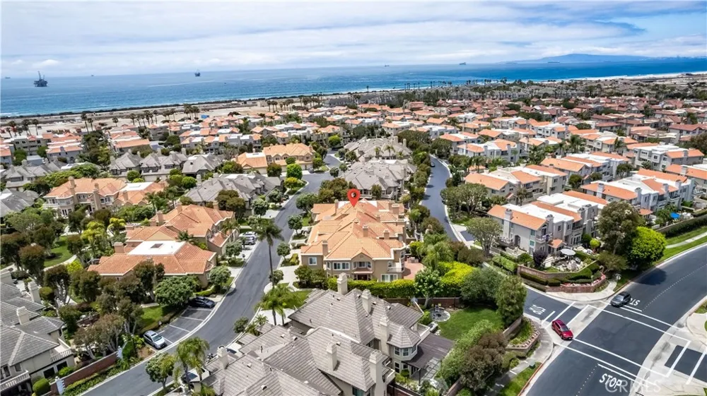 6111 Greenbrier Drive Huntington Beach, CA 92648