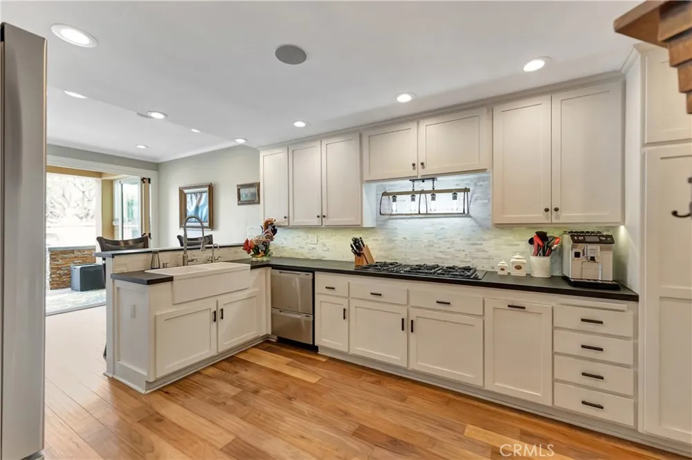 6111 Greenbrier Drive Huntington Beach, CA 92648