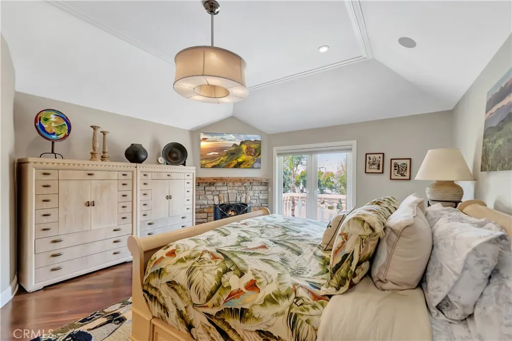 6111 Greenbrier Drive Huntington Beach, CA 92648