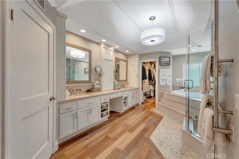 6111 Greenbrier Drive Huntington Beach, CA 92648