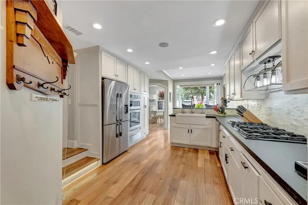 6111 Greenbrier Drive Huntington Beach, CA 92648