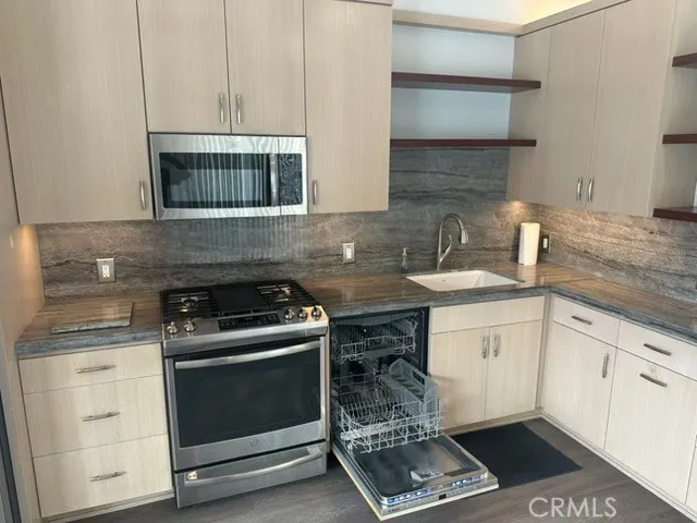 15346 Cambay Lane Huntington Beach, CA 92649