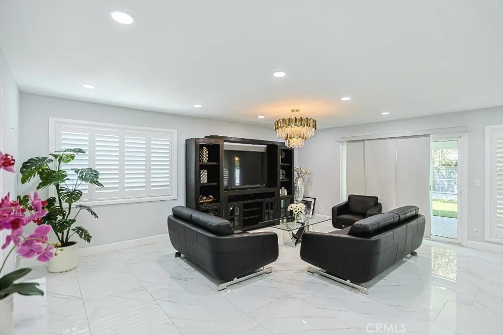 16221 Mount Baden Powell Fountain Valley, CA 92708