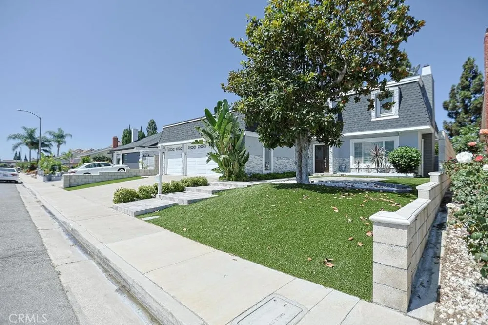 16221 Mount Baden Powell Fountain Valley, CA 92708
