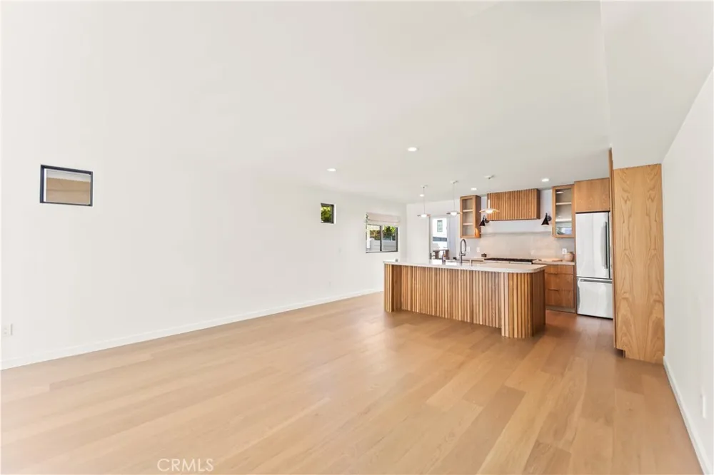 429 Goldenrod Corona del Mar, CA 92625