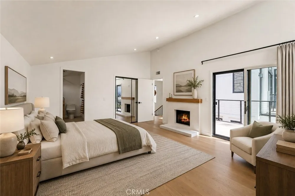 429 Goldenrod Corona del Mar, CA 92625