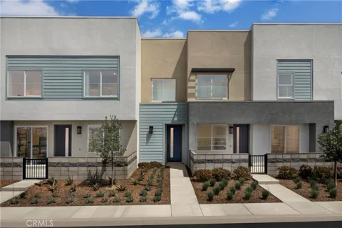 3681 S. Eichler Paseo #7