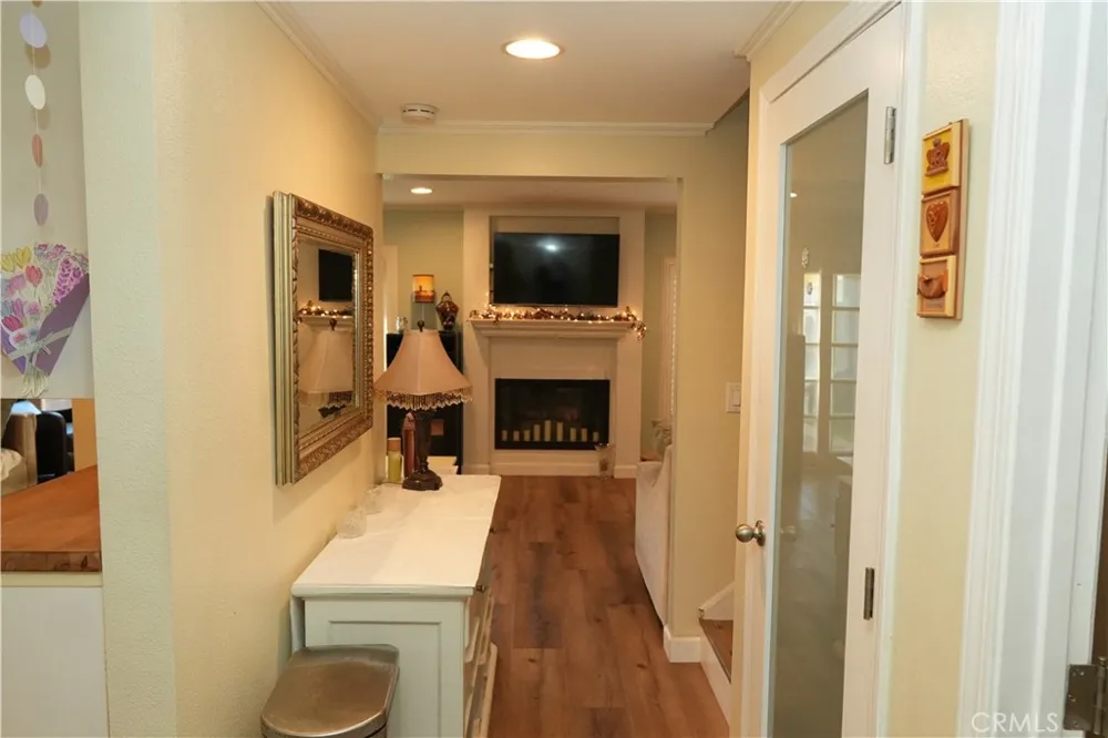 8226 Pennington Dr Huntington Beach, CA 92646