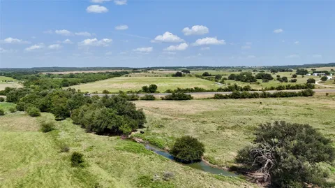 19801 Highway 183