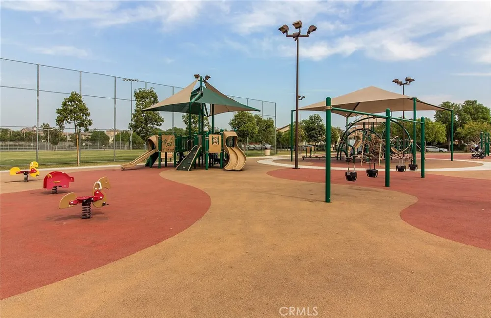 223 Sparkleberry Avenue Orange, CA 92865