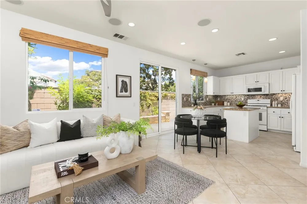 223 Sparkleberry Avenue Orange, CA 92865