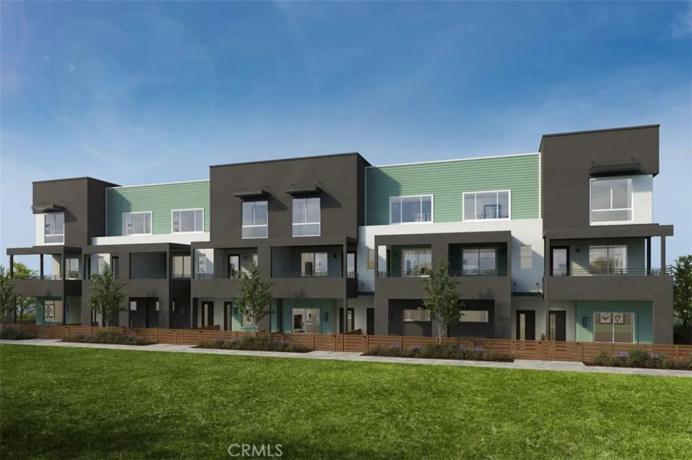 105 Chaparral Tustin, CA 92780