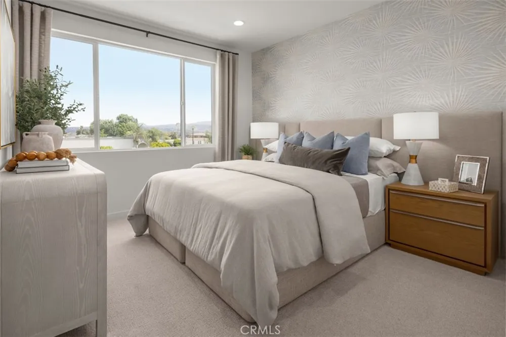 105 Chaparral Tustin, CA 92780