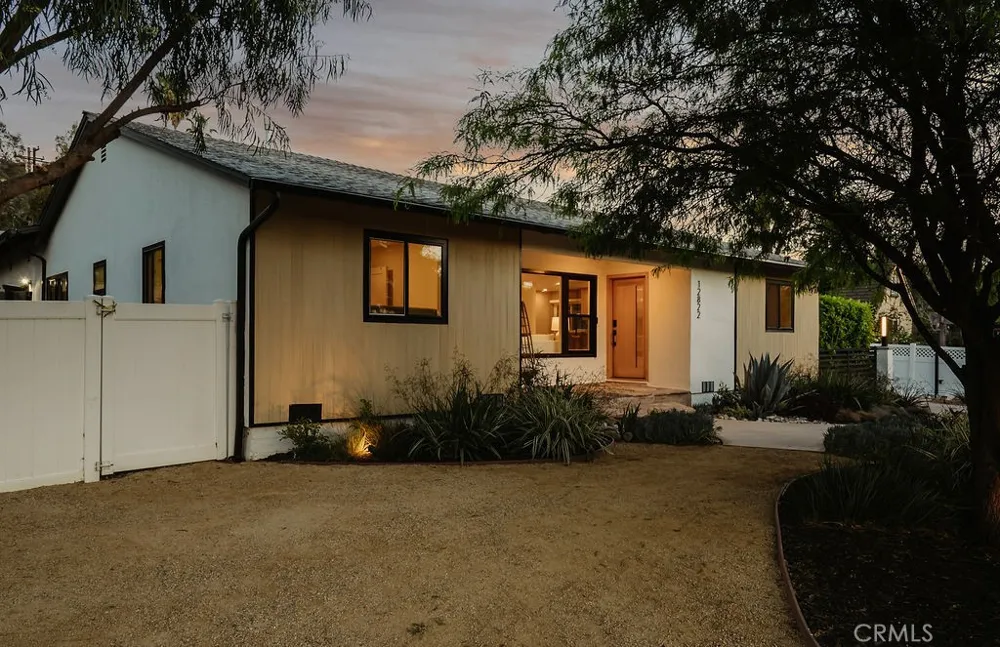 12822 Fairhaven Extension Santa Ana, CA 92705