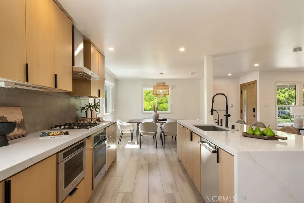 12822 Fairhaven Extension Santa Ana, CA 92705