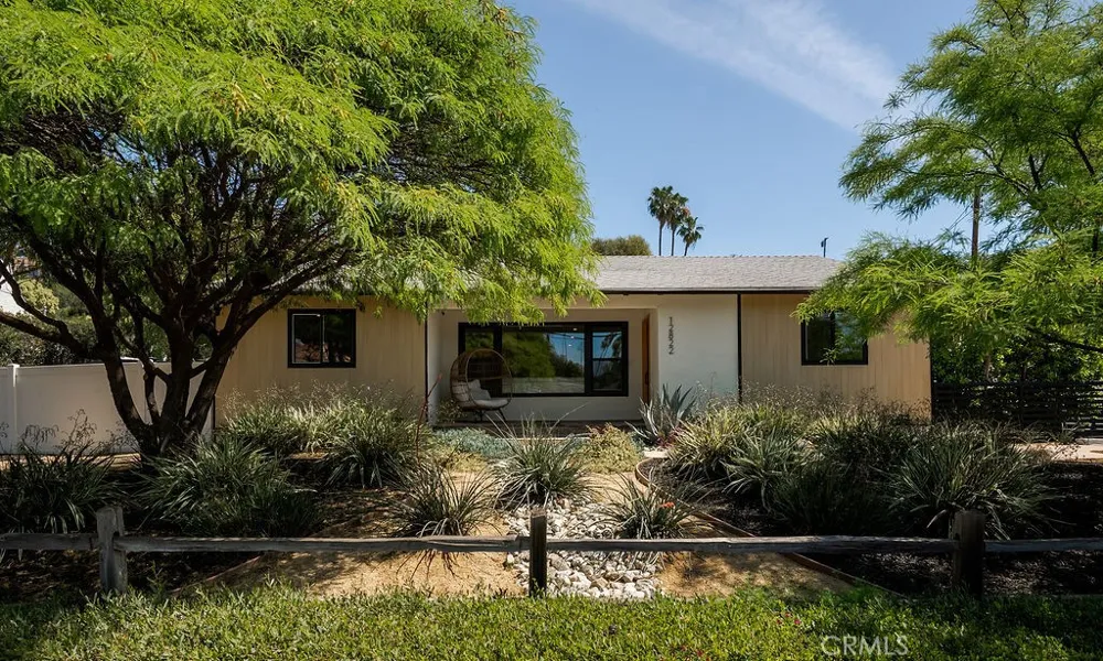 12822 Fairhaven Extension Santa Ana, CA 92705