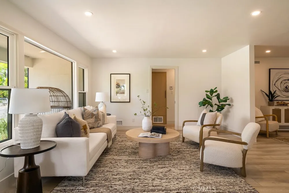 12822 Fairhaven Extension Santa Ana, CA 92705