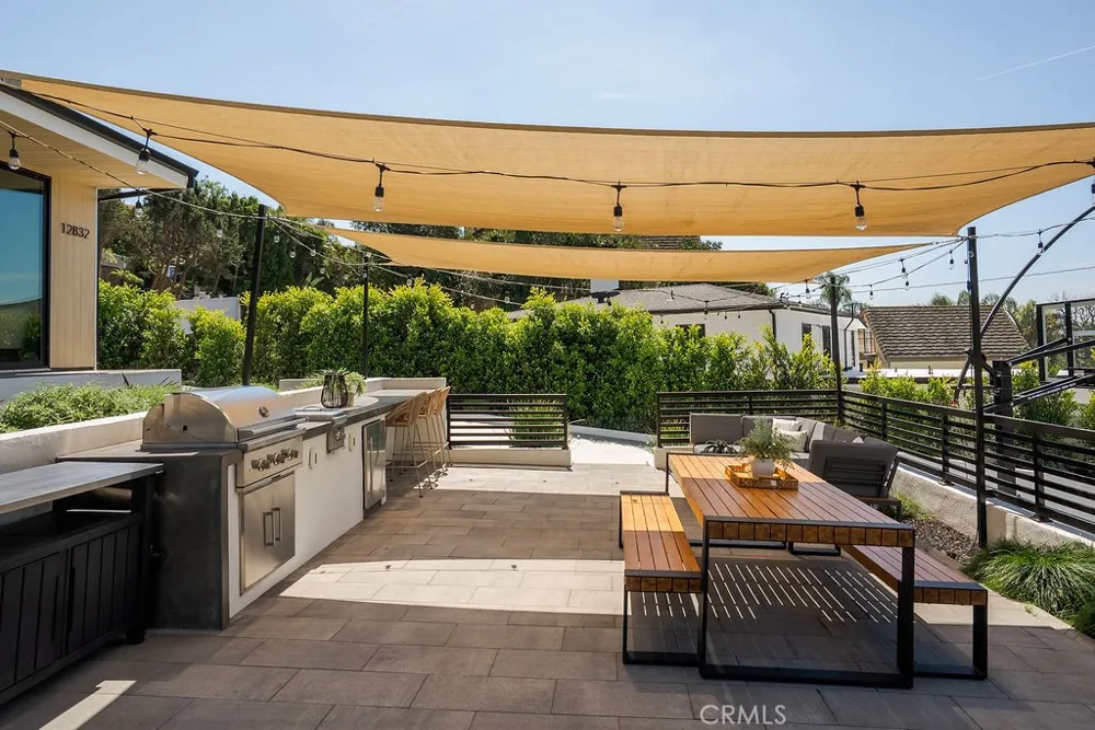 12822 Fairhaven Extension Santa Ana, CA 92705