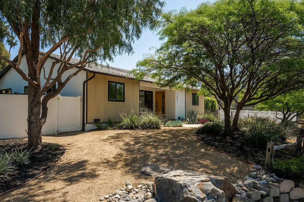 12822 Fairhaven Extension Santa Ana, CA 92705