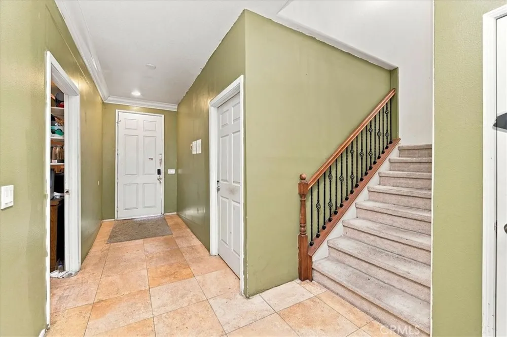 15290 Alexandria Adelanto, CA 92301