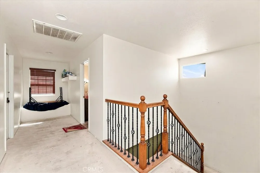 15290 Alexandria Adelanto, CA 92301