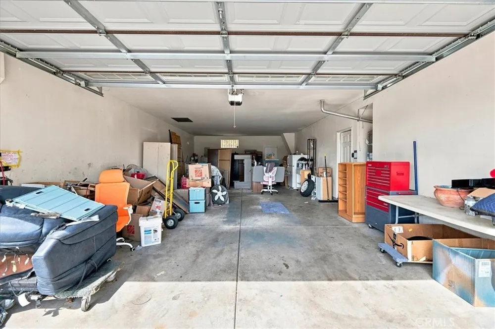 15290 Alexandria Adelanto, CA 92301