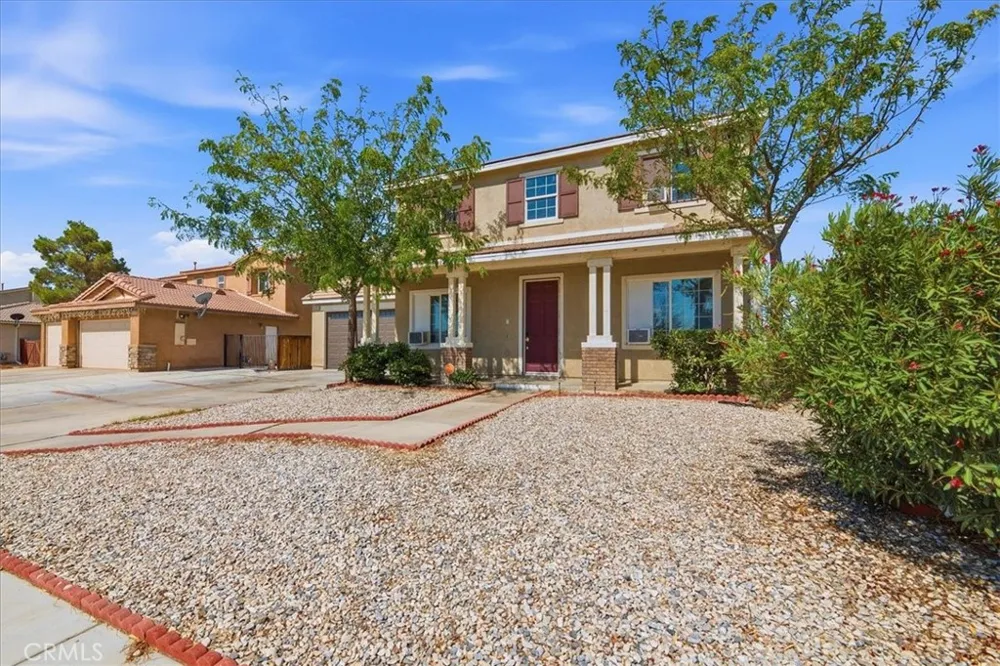 15290 Alexandria Adelanto, CA 92301