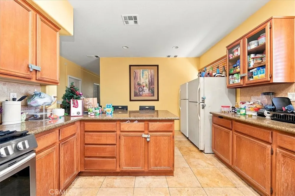 15290 Alexandria Adelanto, CA 92301