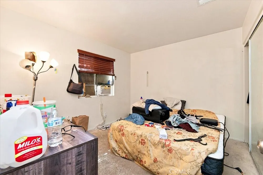15290 Alexandria Adelanto, CA 92301