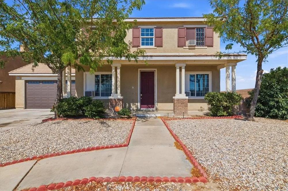 15290 Alexandria Adelanto, CA 92301