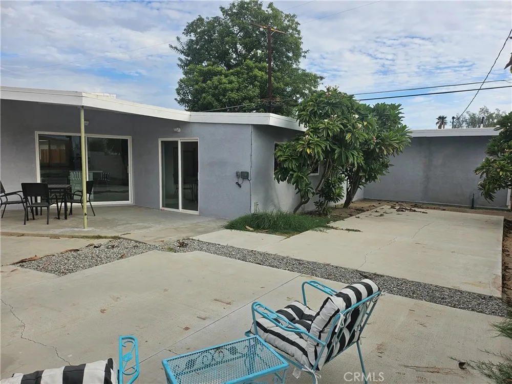 44250 Russell Lane Palm Desert, CA 92260