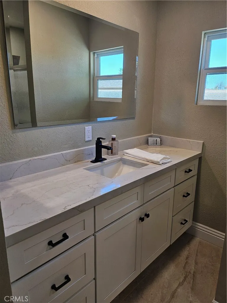 44250 Russell Lane Palm Desert, CA 92260