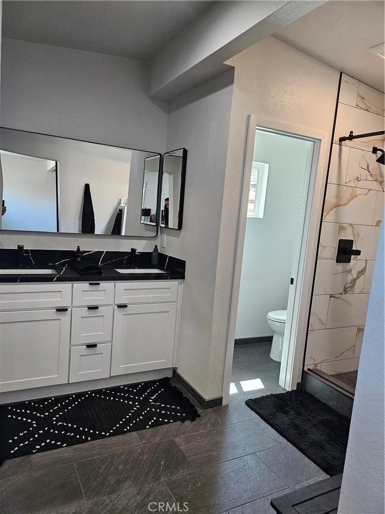 44250 Russell Lane Palm Desert, CA 92260