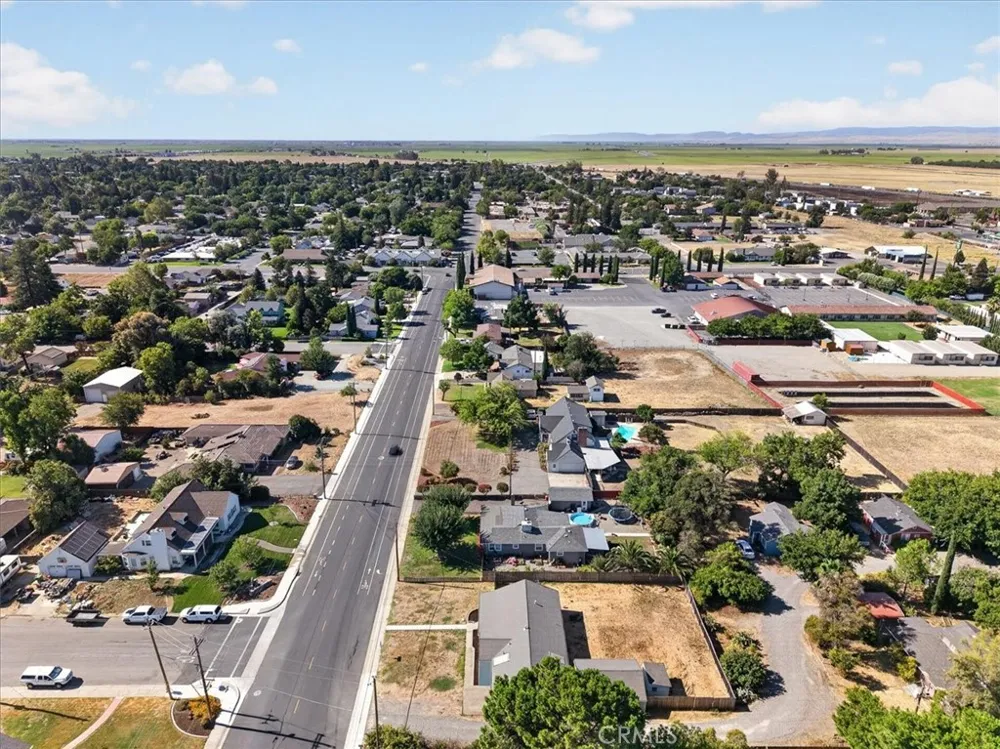 555 Pacific Willows, CA 95988