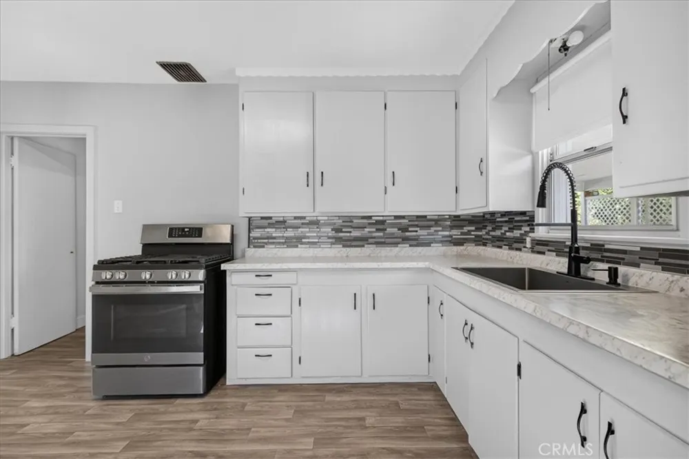 555 Pacific Willows, CA 95988