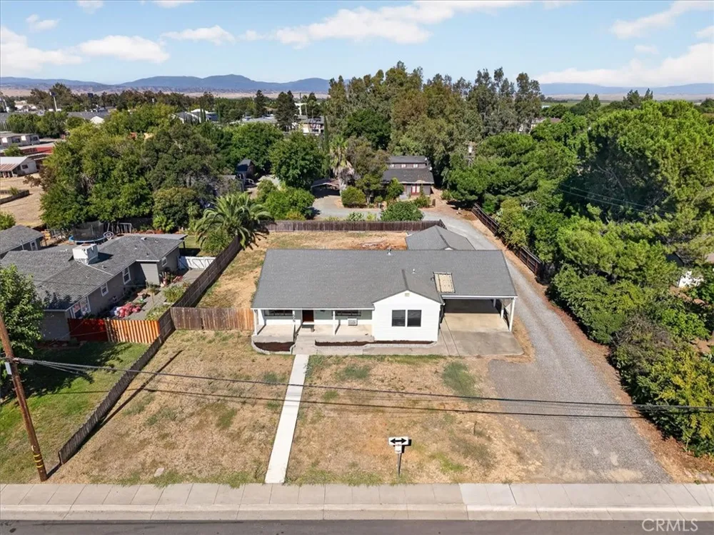 555 Pacific Willows, CA 95988