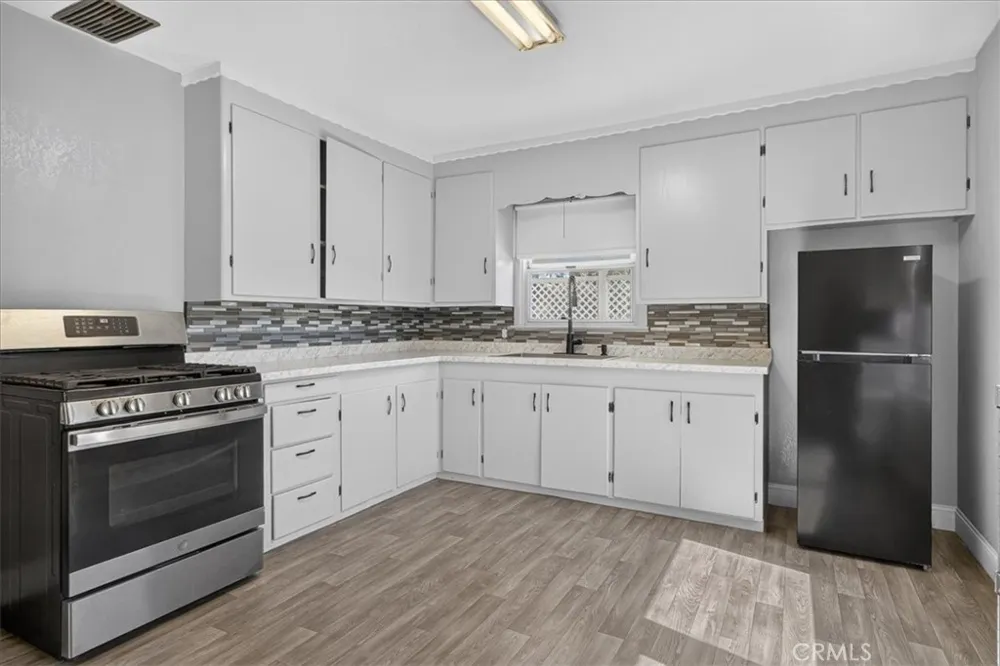 555 Pacific Willows, CA 95988