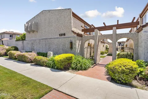 1316 Elm Avenue #8