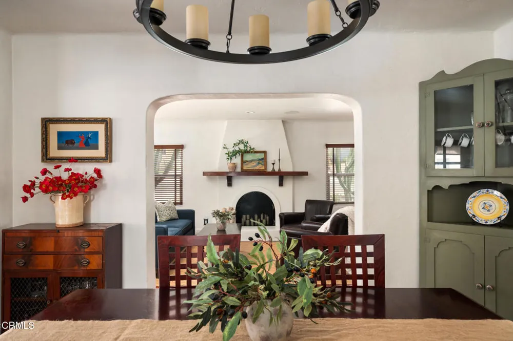 3022 Altura Avenue La Crescenta, CA 91214