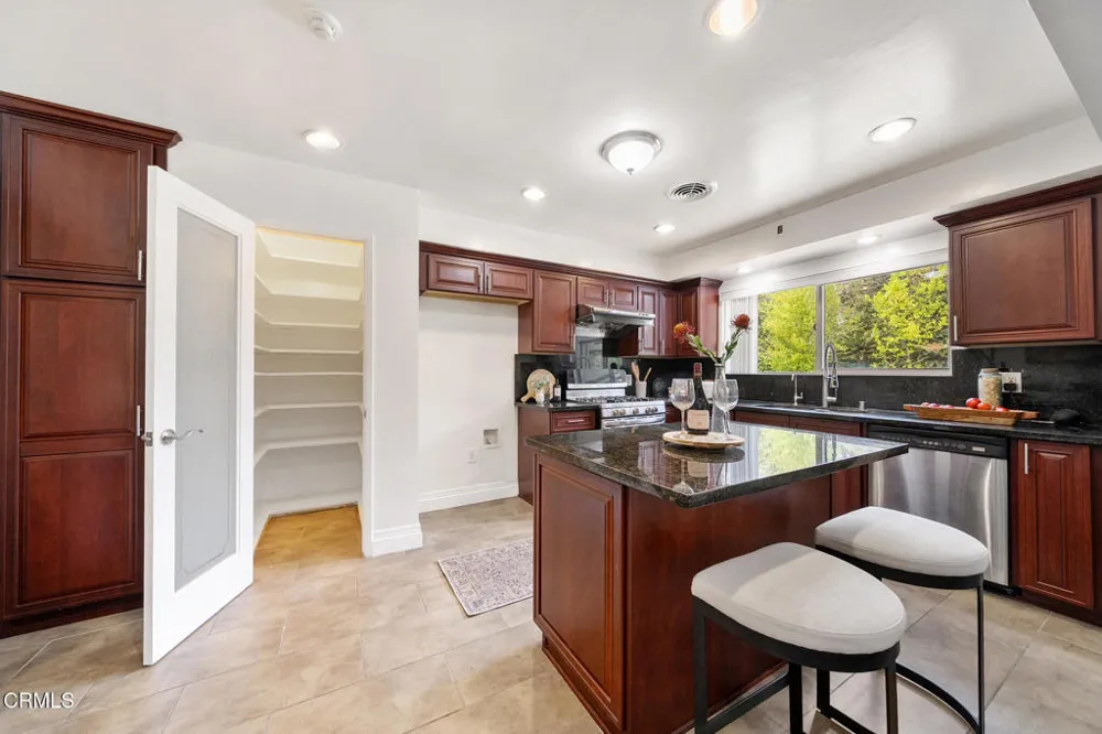 1105 Alhambra Road San Gabriel, CA 91775