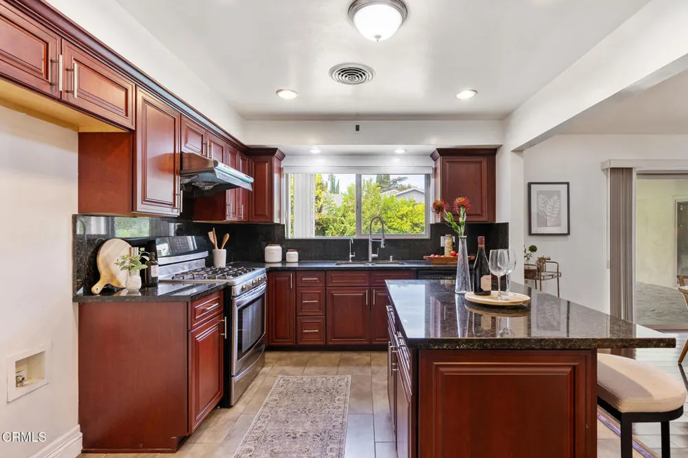 1105 Alhambra Road San Gabriel, CA 91775