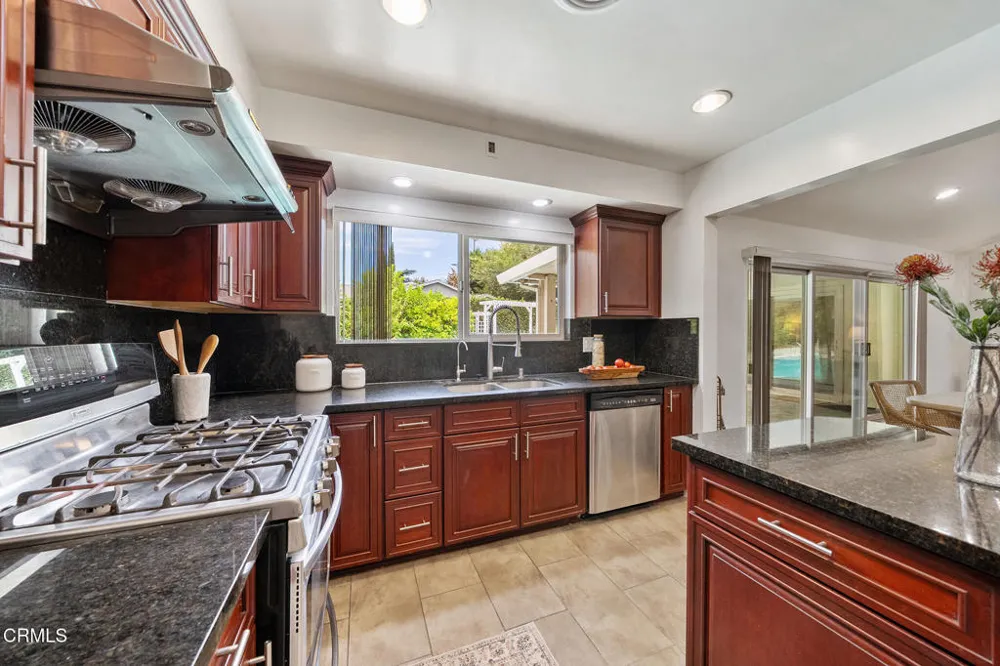 1105 Alhambra Road San Gabriel, CA 91775