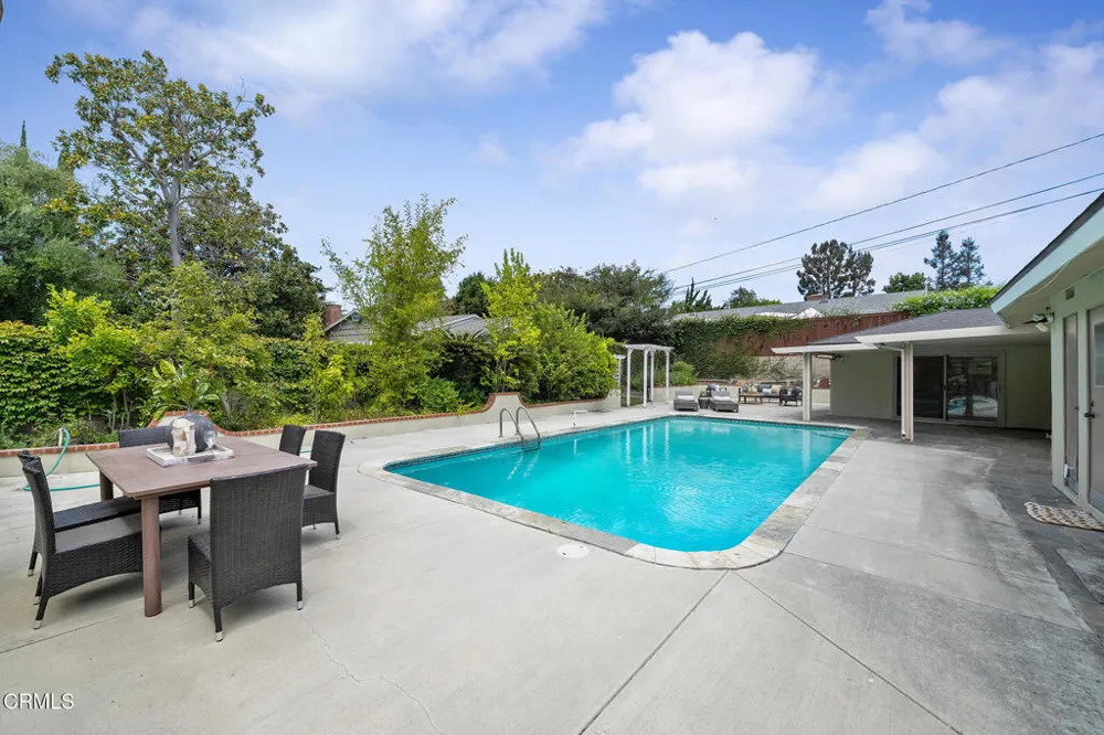 1105 Alhambra Road San Gabriel, CA 91775
