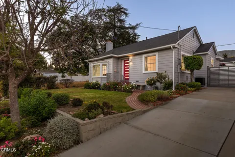 3047 Hermosa Avenue