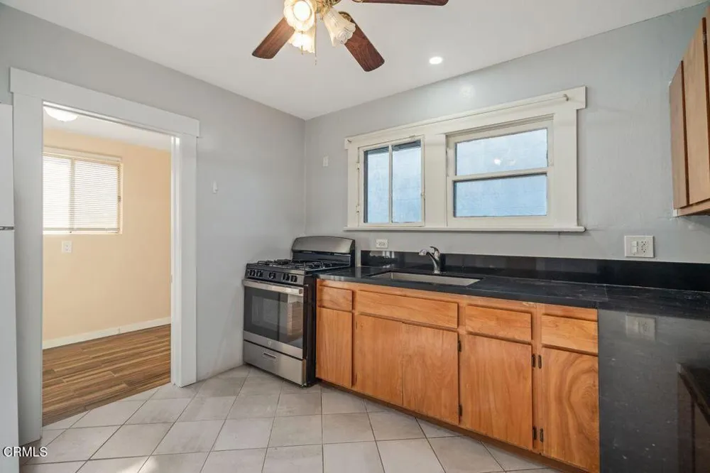 31 S Parkwood Avenue Pasadena, CA 