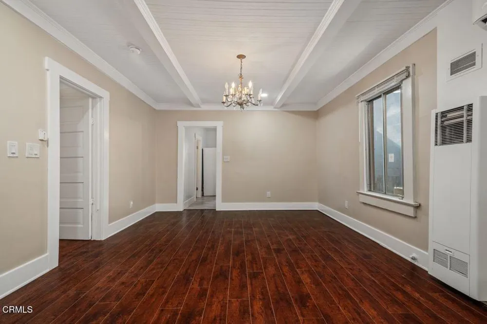 31 S Parkwood Avenue Pasadena, CA 