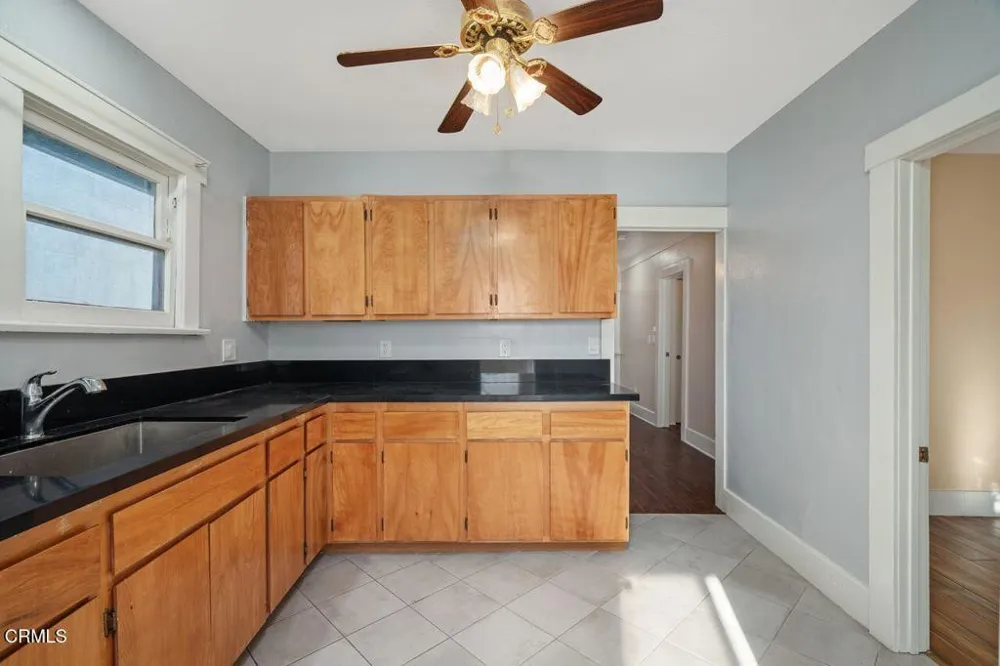 31 S Parkwood Avenue Pasadena, CA 
