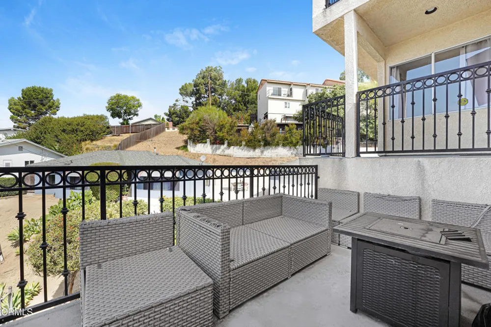 2779 Fyler Place Los Angeles, CA 90065
