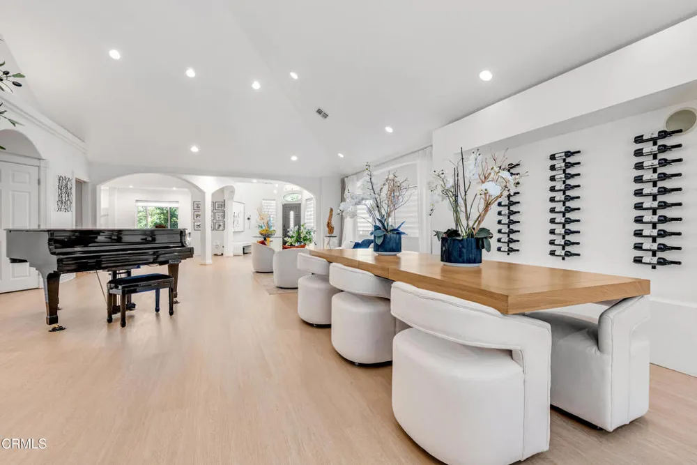 367 S Oak Avenue Pasadena, CA 