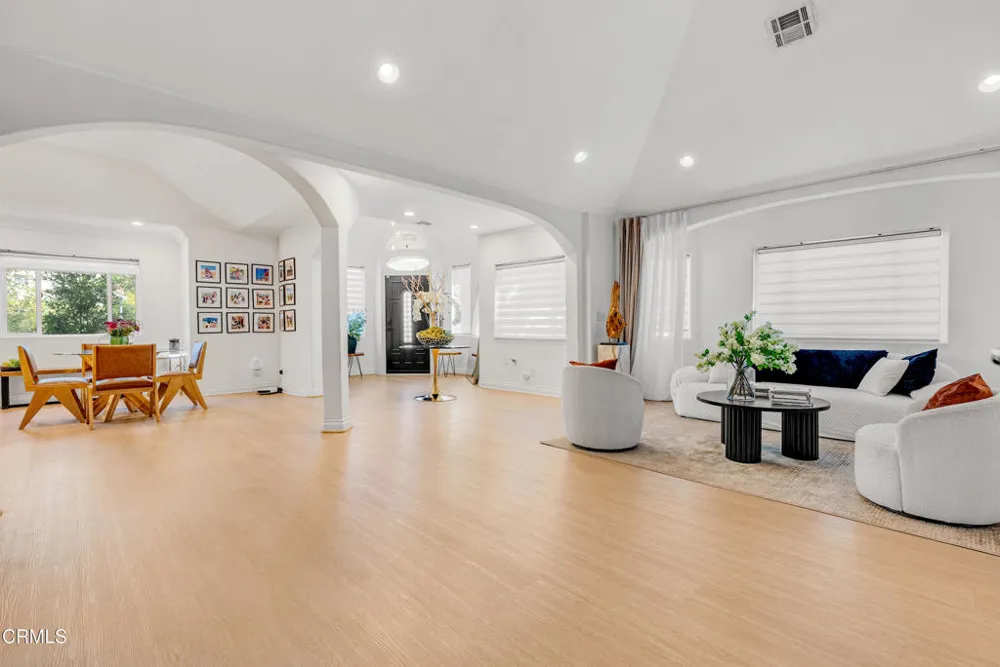 367 S Oak Avenue Pasadena, CA 